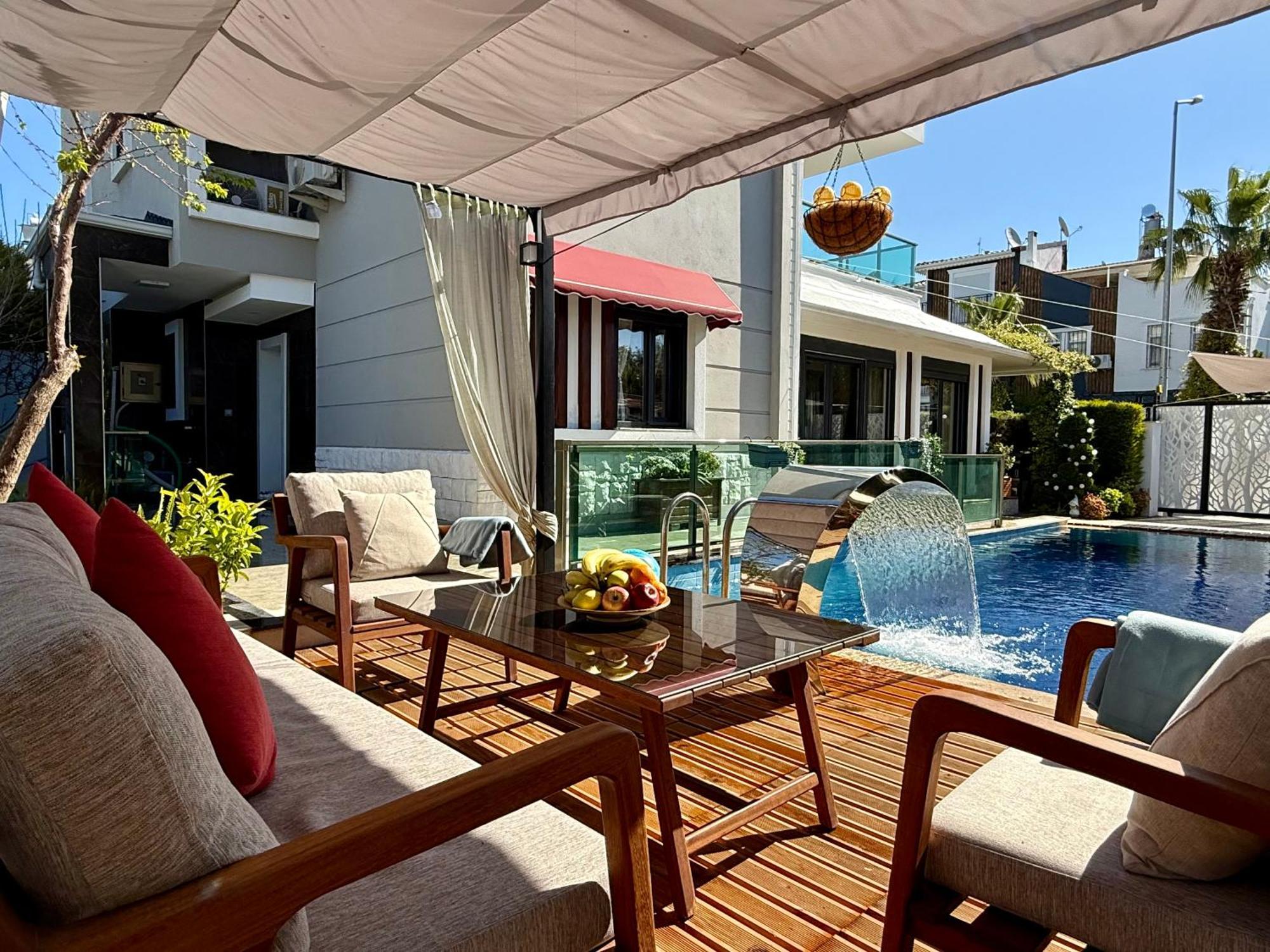 Villa Annabell1 With Swimming Pool And Jacuzzi, 3 Floors *