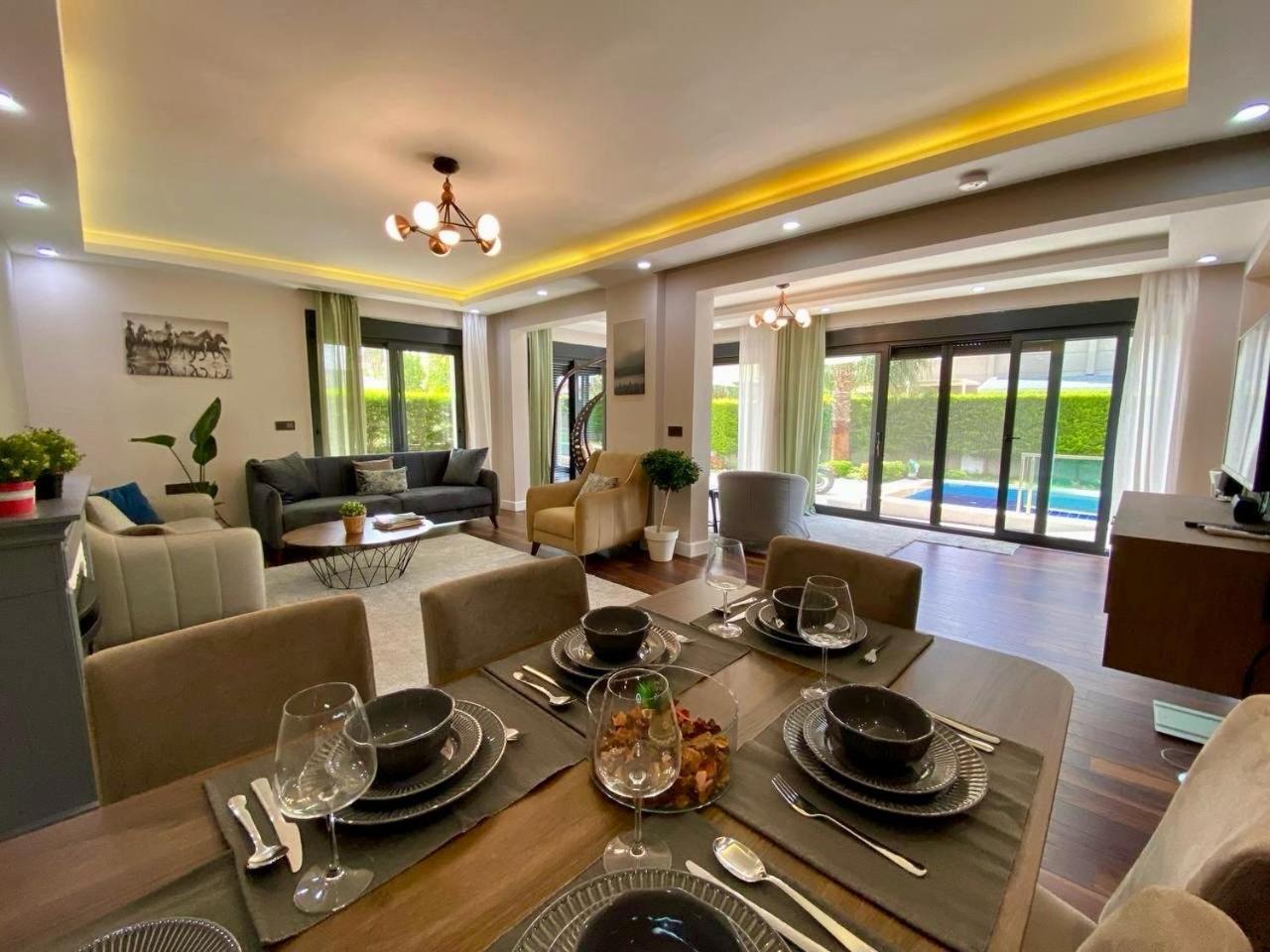 Villa Annabell1 With Swimming Pool And Jacuzzi, 3 Floors Belek
