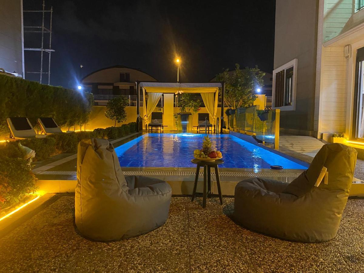 Annabell1 With Swimming Pool And Jacuzzi, 3 Floors Belek