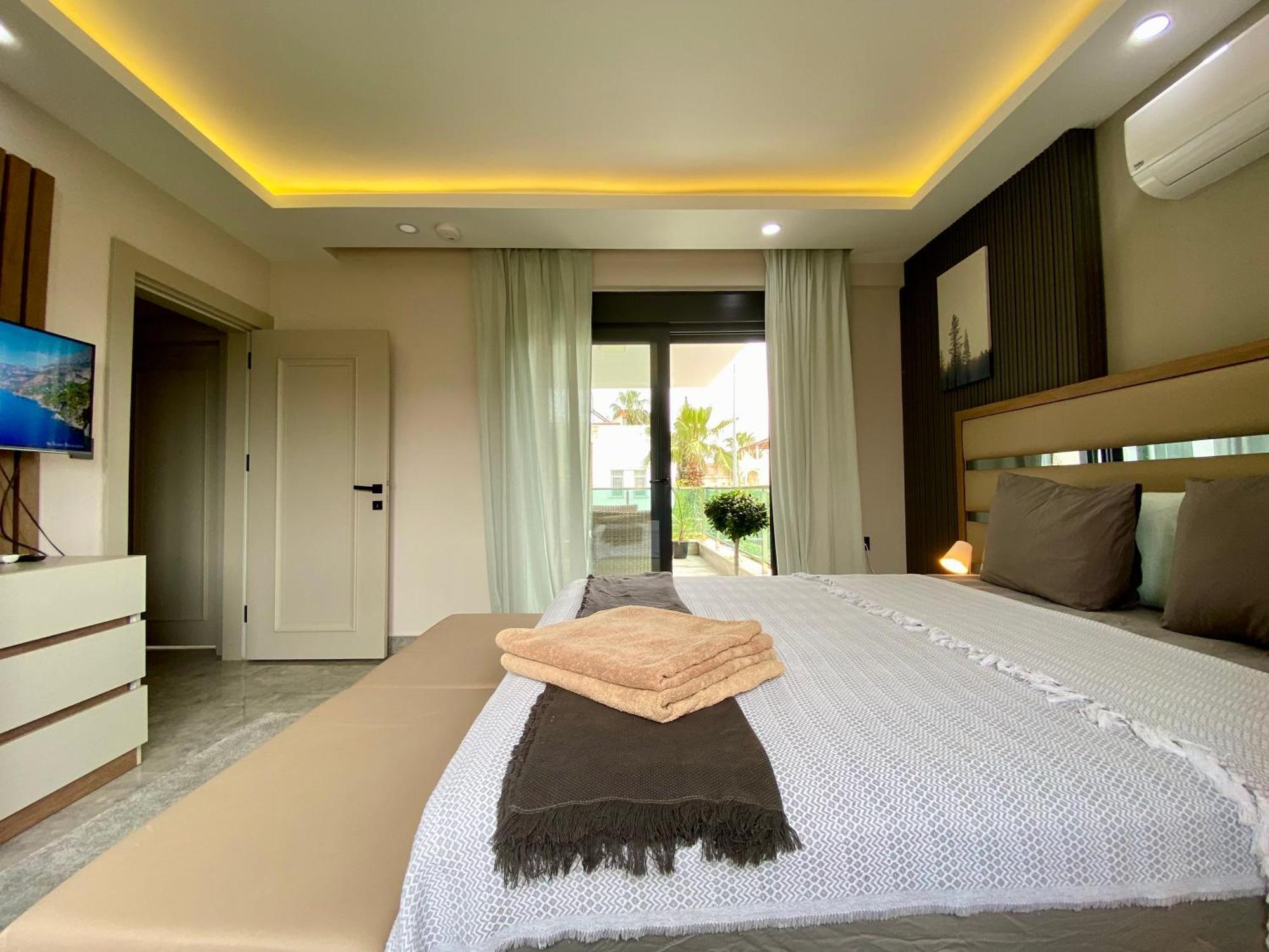 Annabell1 With Swimming Pool And Jacuzzi, 3 Floors Belek