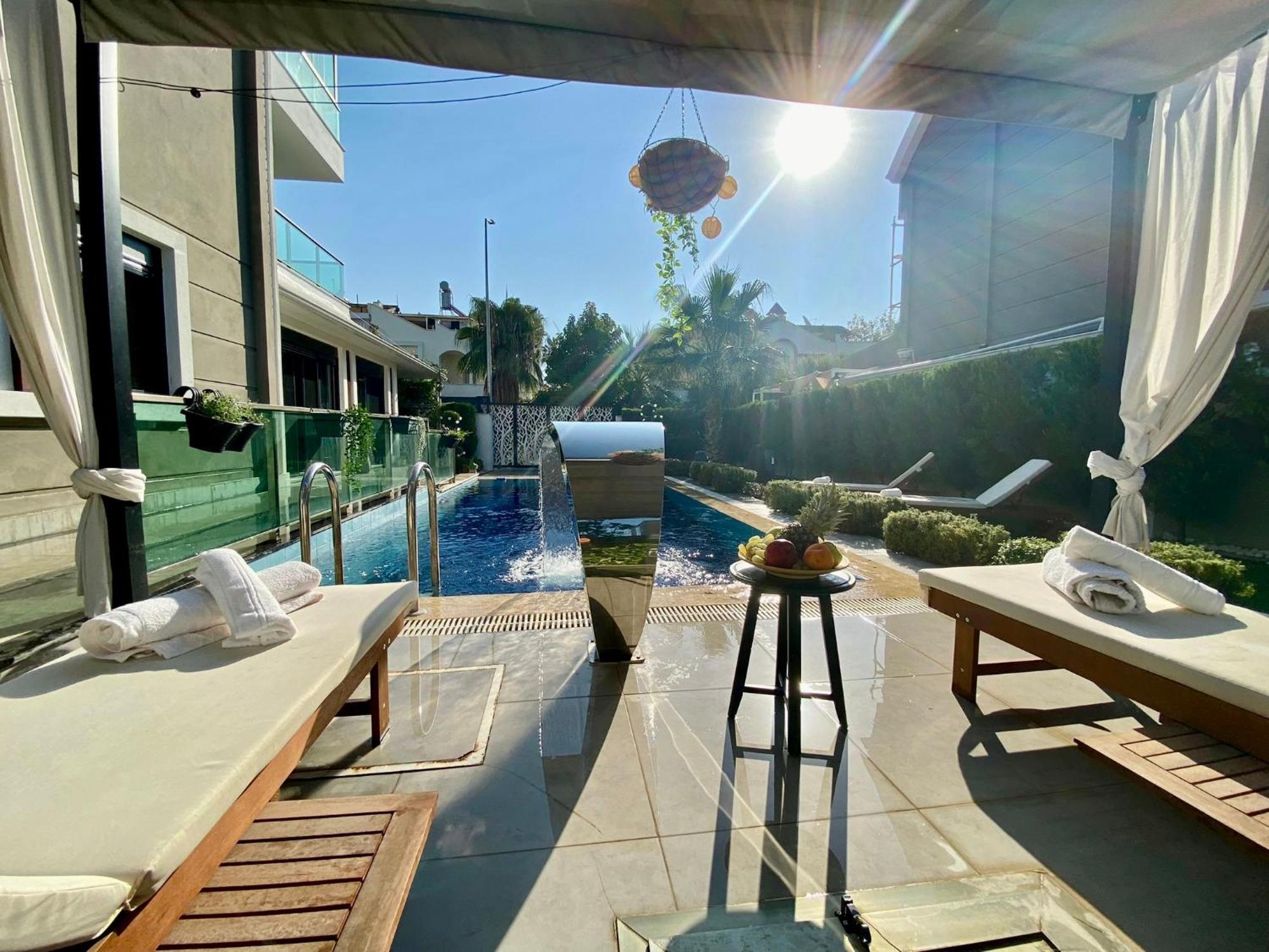 Villa Annabell1 With Swimming Pool And Jacuzzi, 3 Floors Belek