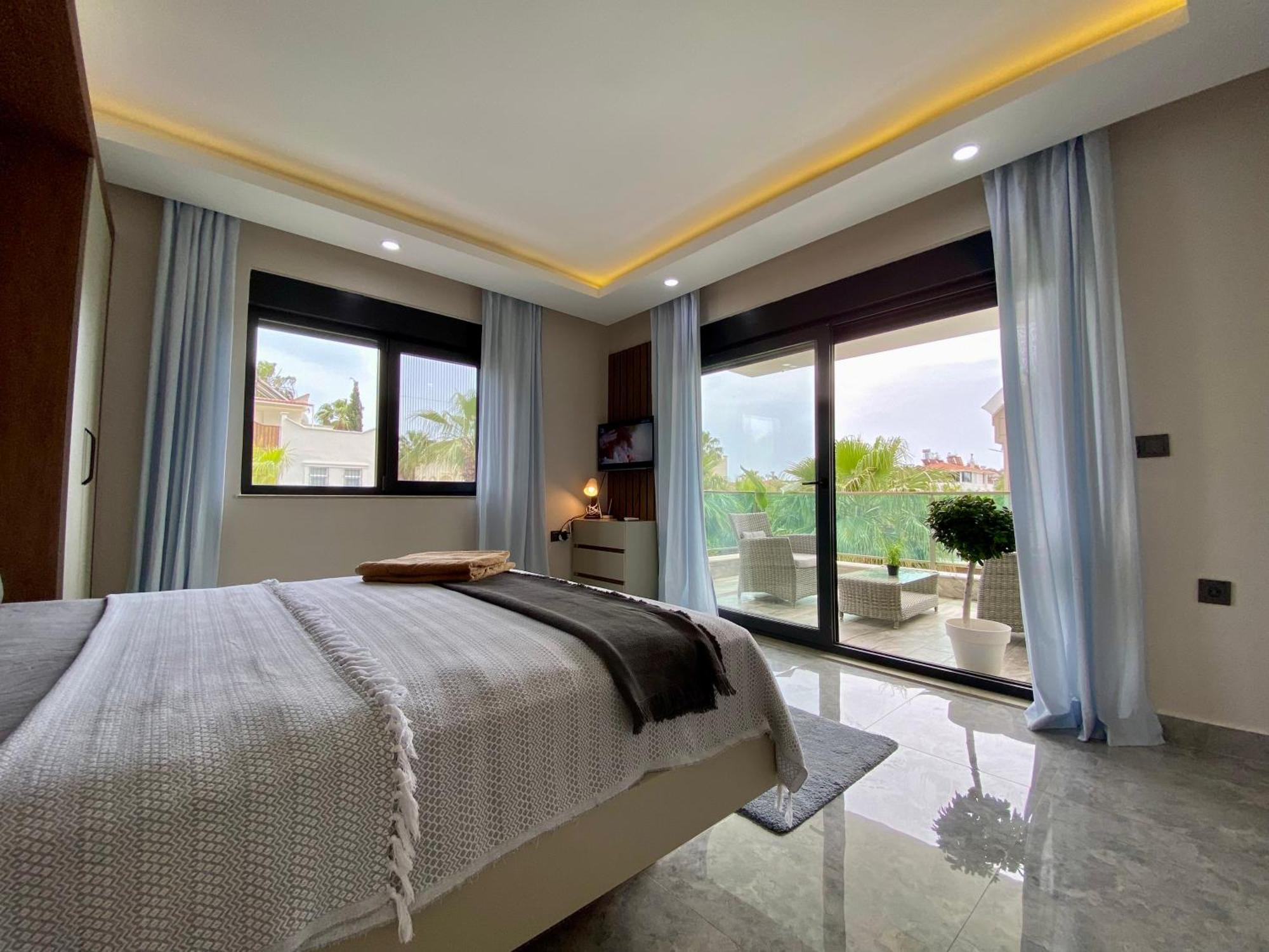 Annabell1 With Swimming Pool And Jacuzzi, 3 Floors Belek