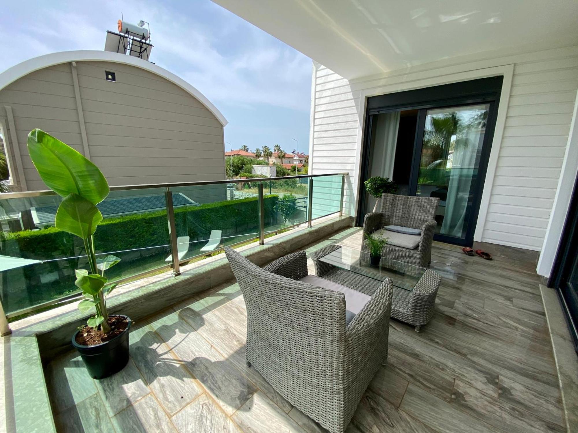 Annabell1 With Swimming Pool And Jacuzzi, 3 Floors