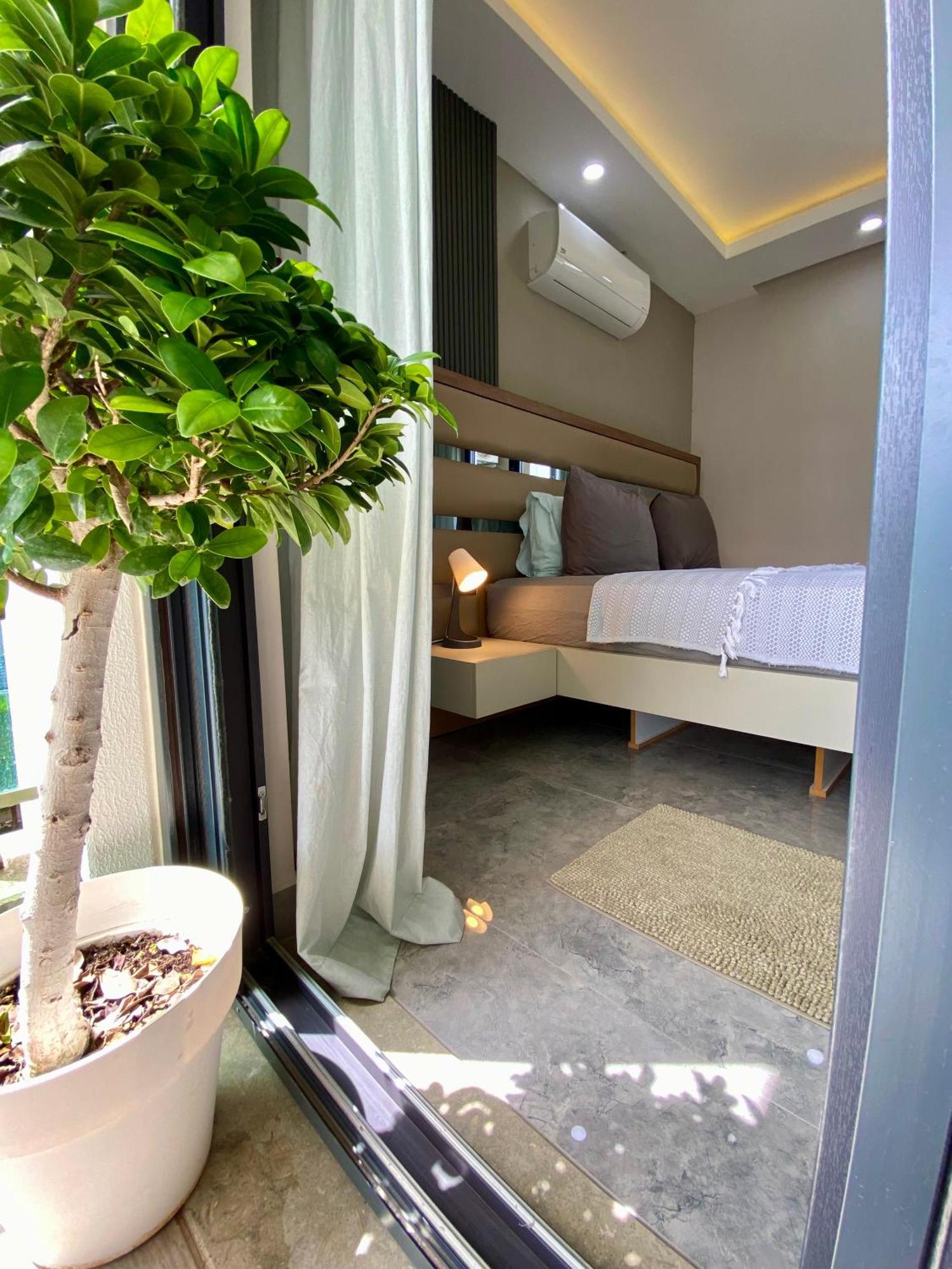 Villa Annabell1 With Swimming Pool And Jacuzzi, 3 Floors *
