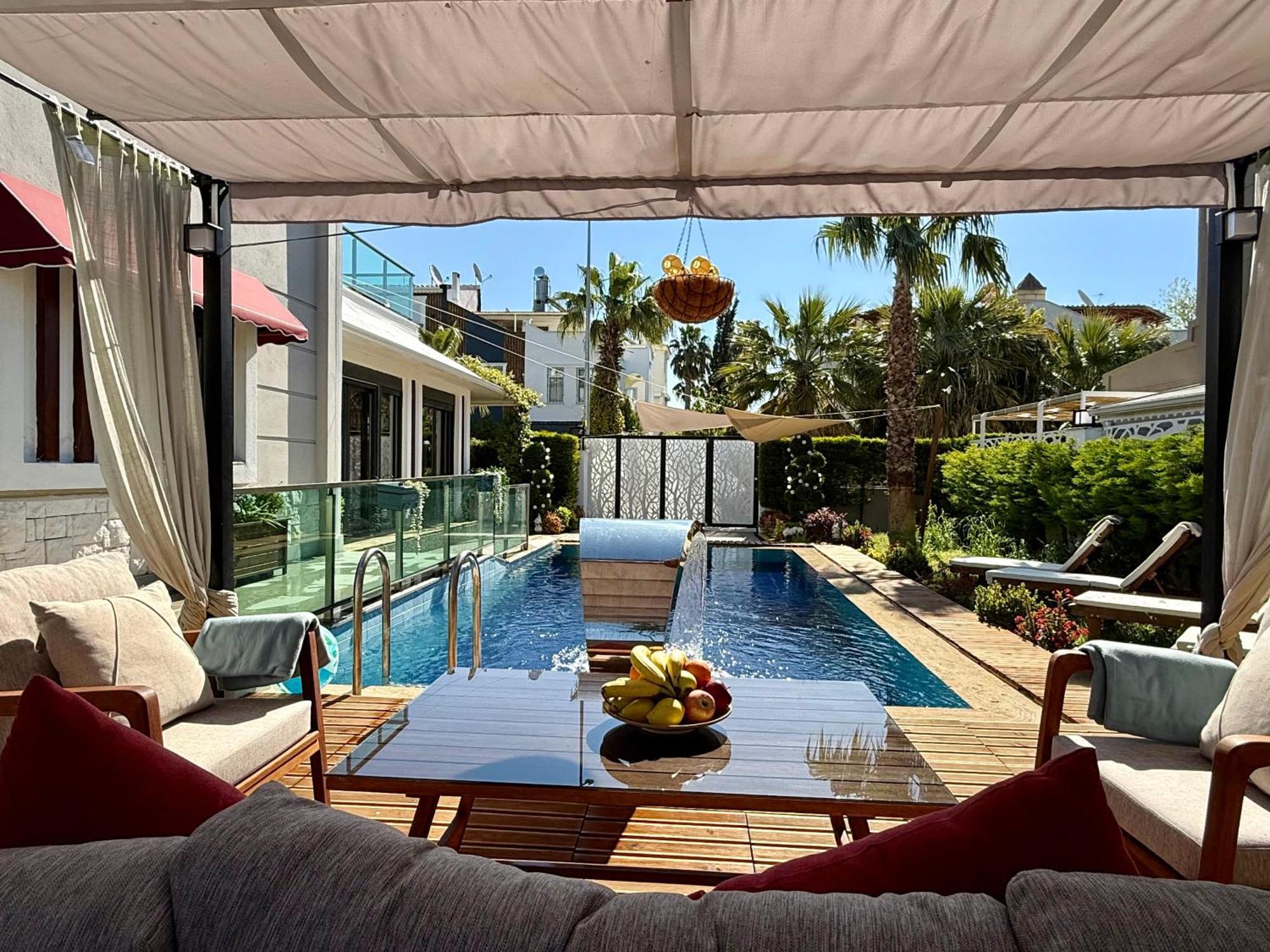 Villa Annabell1 With Swimming Pool And Jacuzzi, 3 Floors Belek