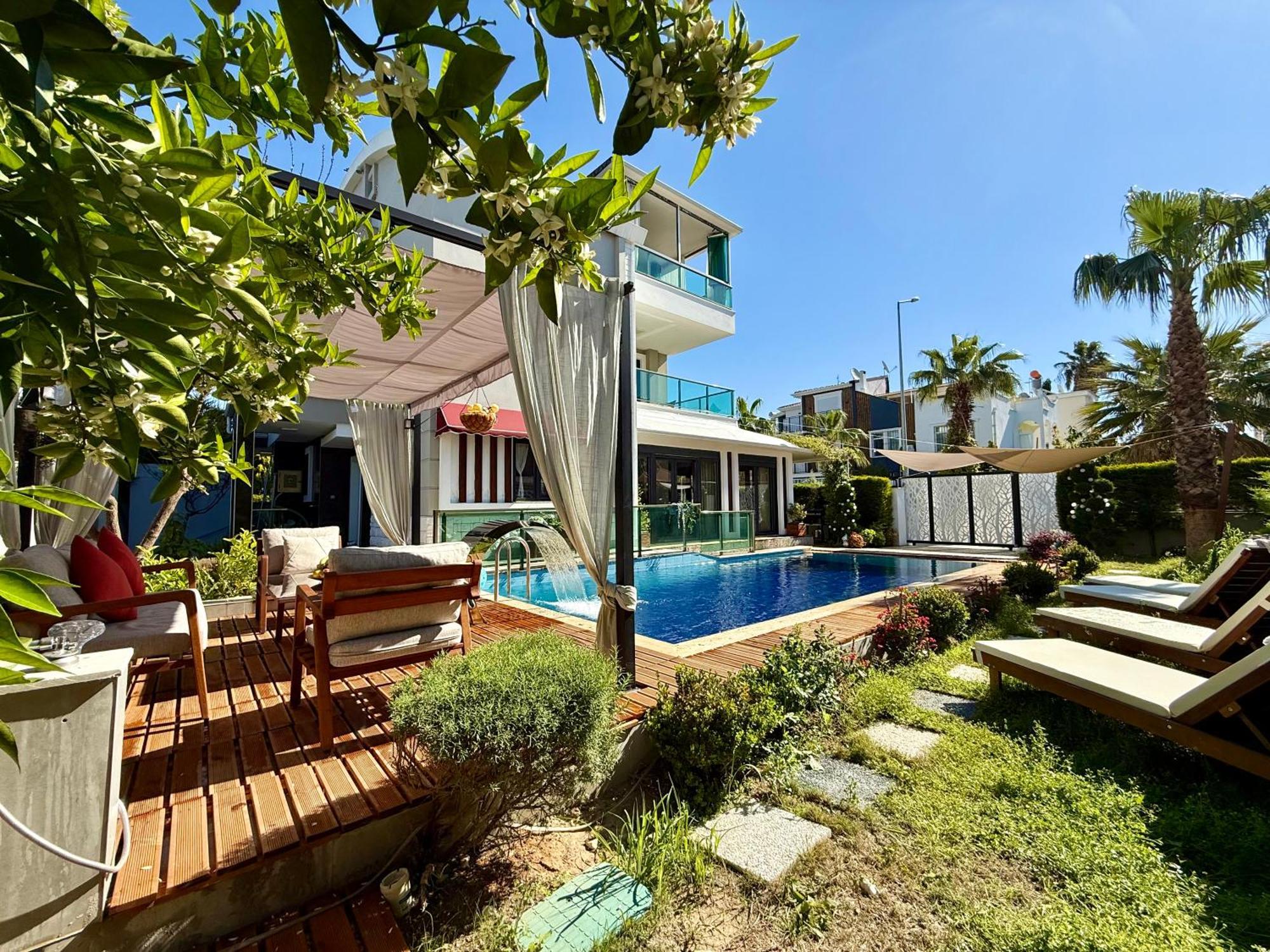 Annabell1 With Swimming Pool And Jacuzzi, 3 Floors Villa Belek